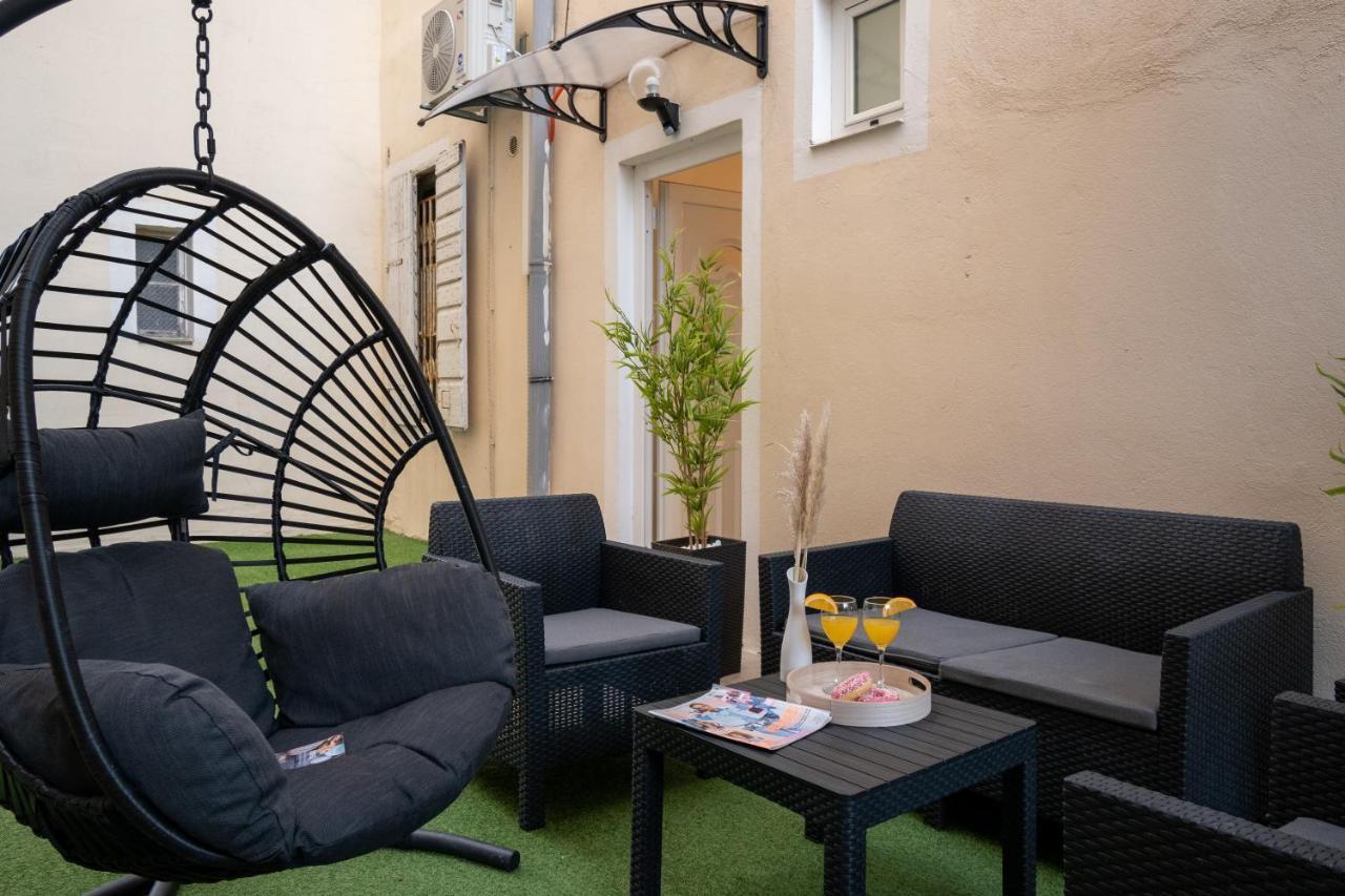 Apartments Palace Kolovare زادار المظهر الخارجي الصورة